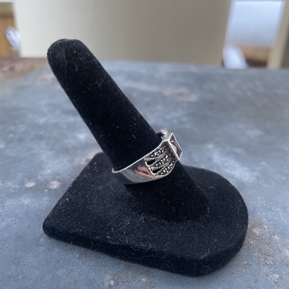 Amethyst, Sterling and Marcasite stones Ring Size 6.5 - Picture 5 of 5